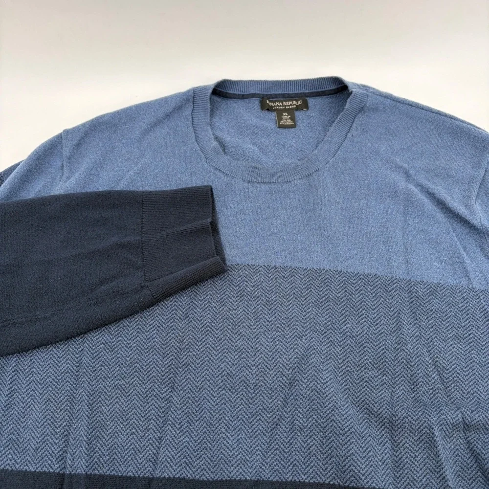 Banana Republic Men XL Luxury Blend Silk Cotton Cashmere Colorblock Sweater Blue